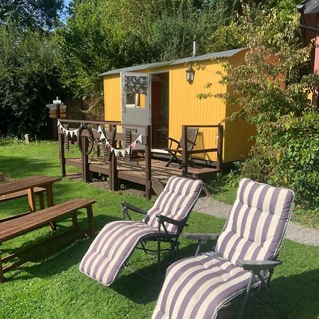 The Hideaway At Duffryn Mawr Self Catering Cottages Cowbridge Exterior photo
