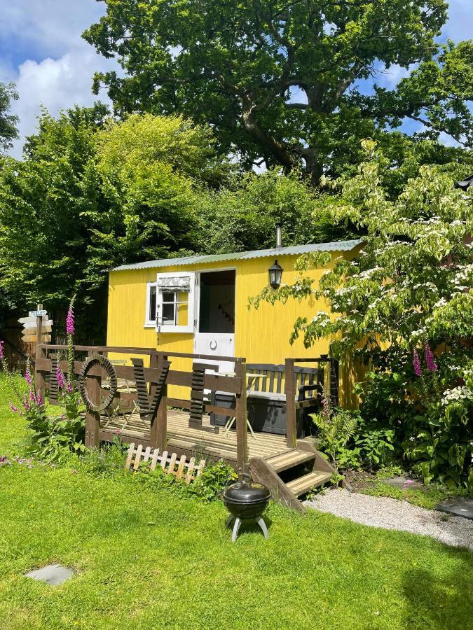 The Hideaway At Duffryn Mawr Self Catering Cottages Cowbridge Exterior photo